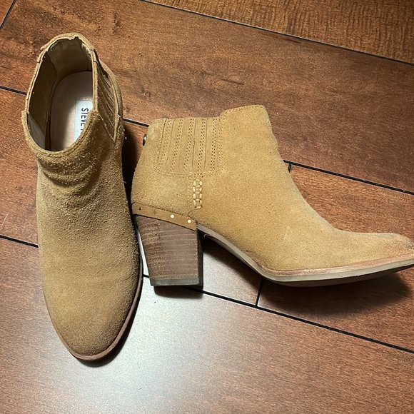 Steve Madden Ankle Boots - Picture 2 of 5